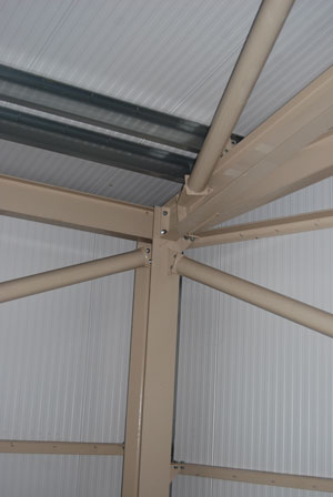 A steel connection for the structure’s roof
