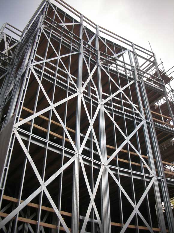 Braced multi-storey light steel frame