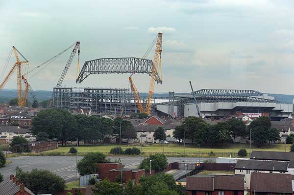 Truss installed for Anfield’s new main stand