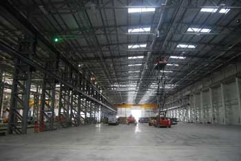 Clear open spans of up to 36m are vital for the manufacturing process