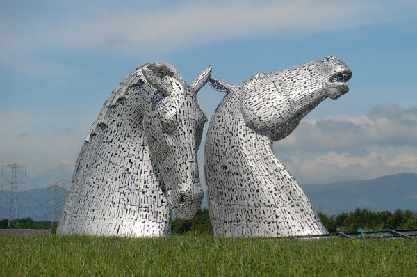 Hollow sections were used for the intricate design of the Kelpies.
