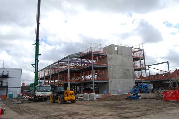 Steel frame gets tops marks for New Malden school