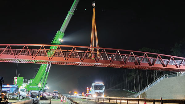 Steel spans motorway junction upgrade