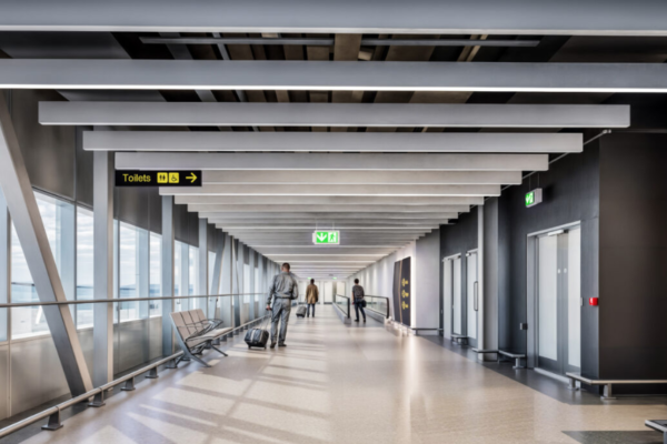 Contractor named for new London Stansted Airport skylinks Contractor named for new London Stansted Airport skylinks