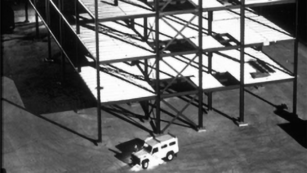 Deflections of steel frames in fire – don’t be misled by simple calculations or the Cardington tests